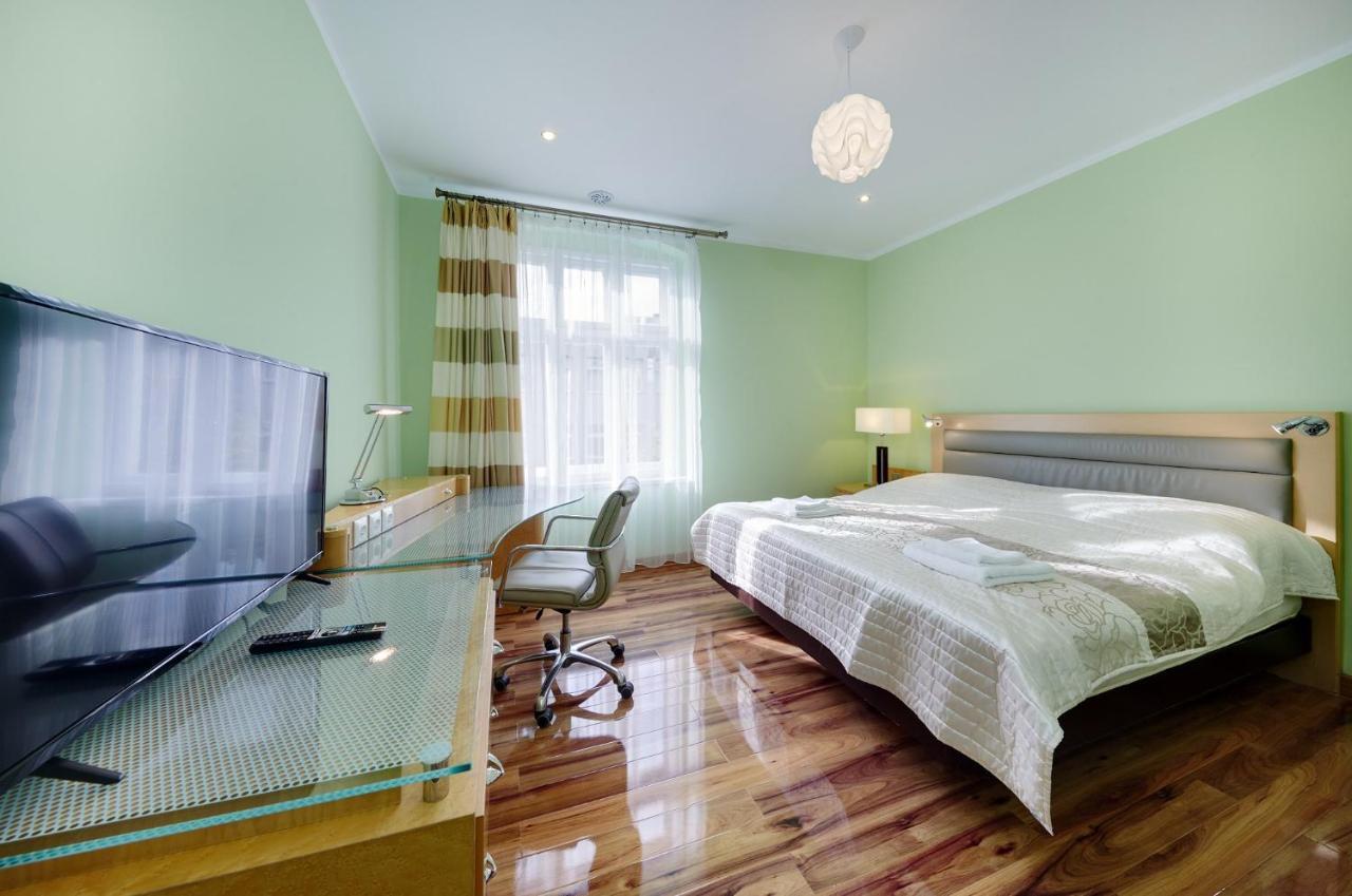 Aparthotel Katowice Buitenkant foto