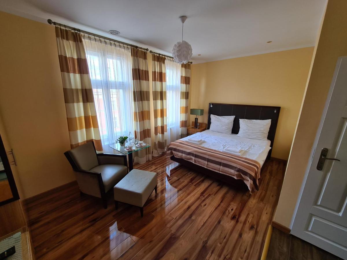Aparthotel Katowice Buitenkant foto