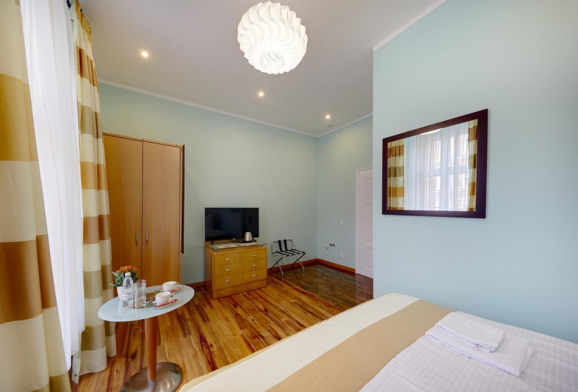 Aparthotel Katowice Buitenkant foto